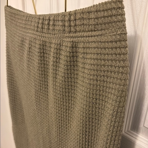 SHEIN Green Ribbed Asymmetrical Bodycon Top & Skirt #448 - Picture 5 of 10